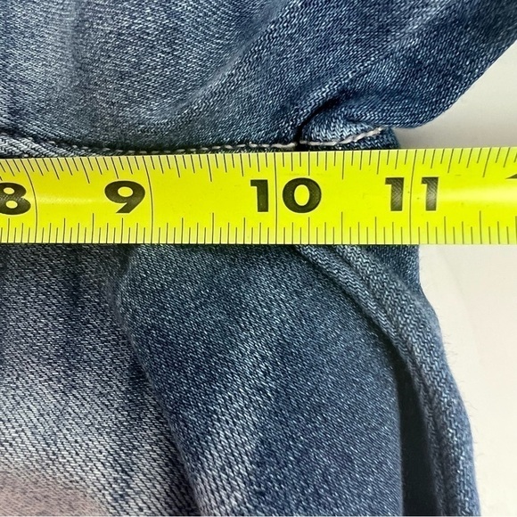 NWT KanCan Junior Women’s Blue Jeans Sz 5/26 Raw Hems W/slit Distressed Stretch - Picture 13 of 15